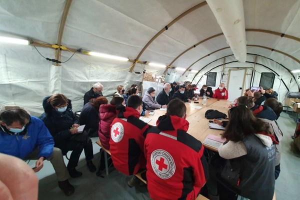 Hrvatski Crveni križ pokrenuo Koordinaciju humanitarnih organizacija i vjerskih zajednica koje pružaju pomoć stradalom stanovništvu